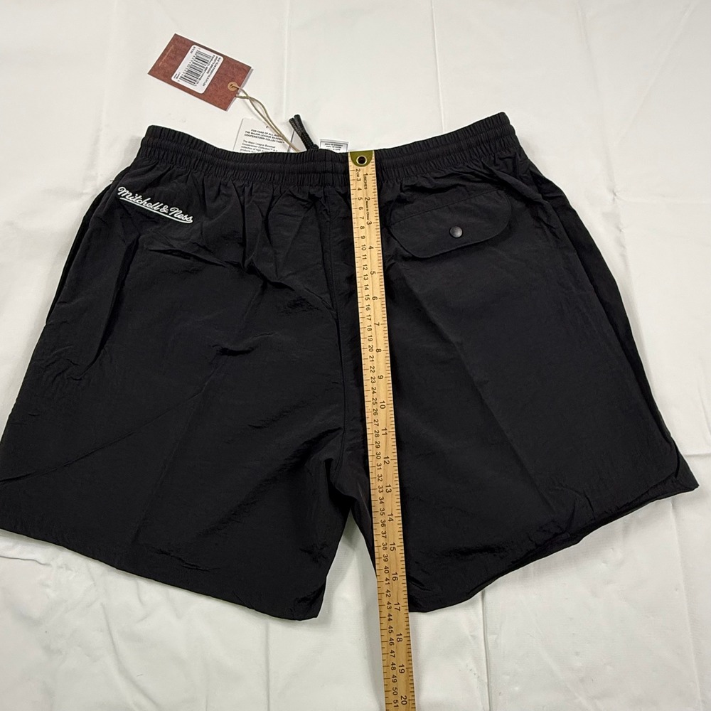 Mitchell & Ness Milwaukee Brewers Black Nylon Athletic Shorts Mens Large NWT - Picture 9 of 15